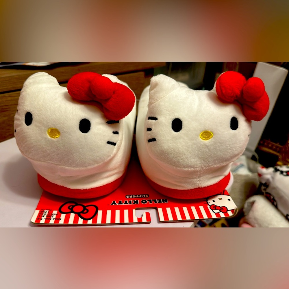Hello kitty house Slippers
